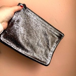 marc jacobs gunmetal zippered bag